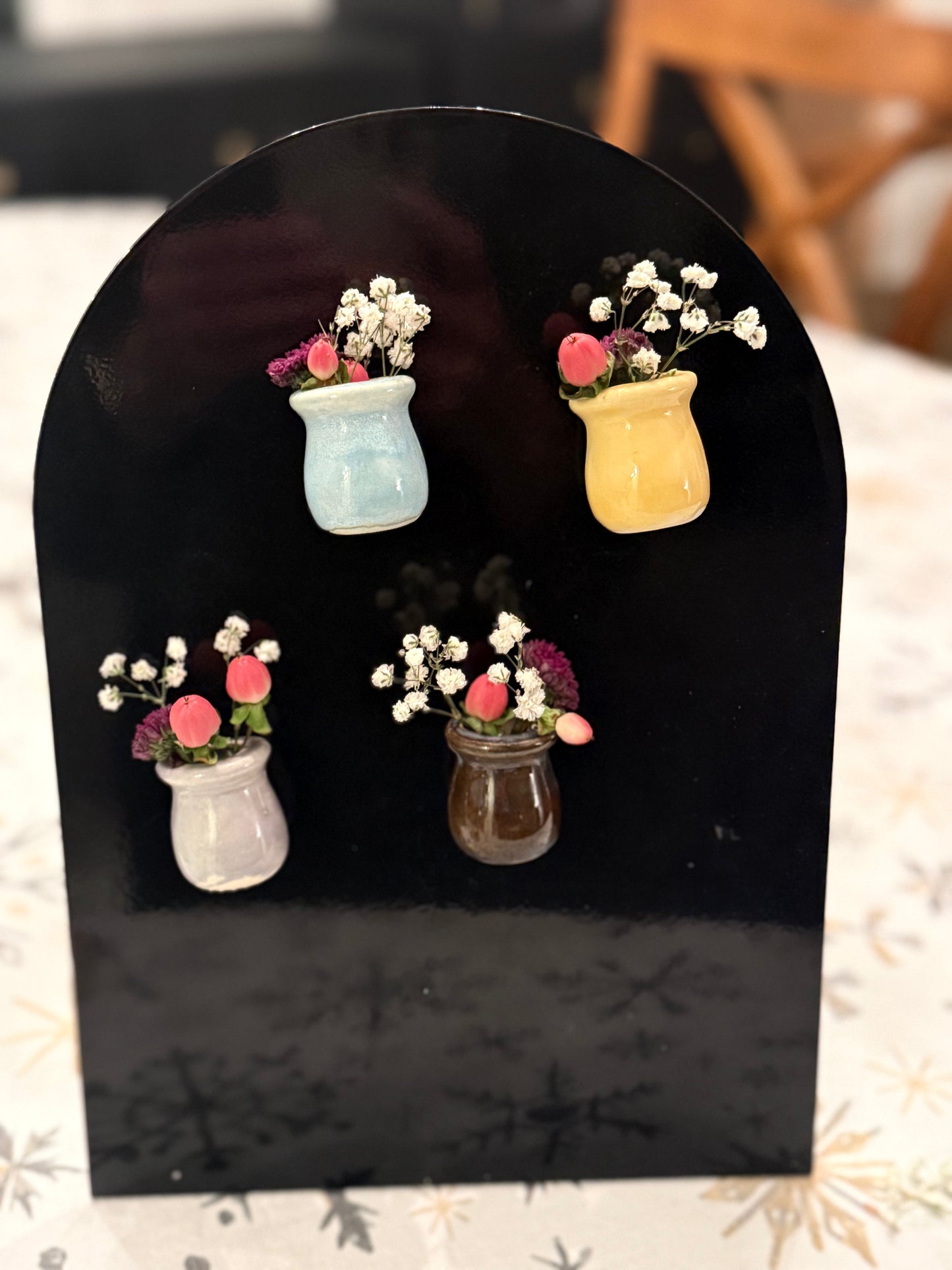 Mini bud vase magnets